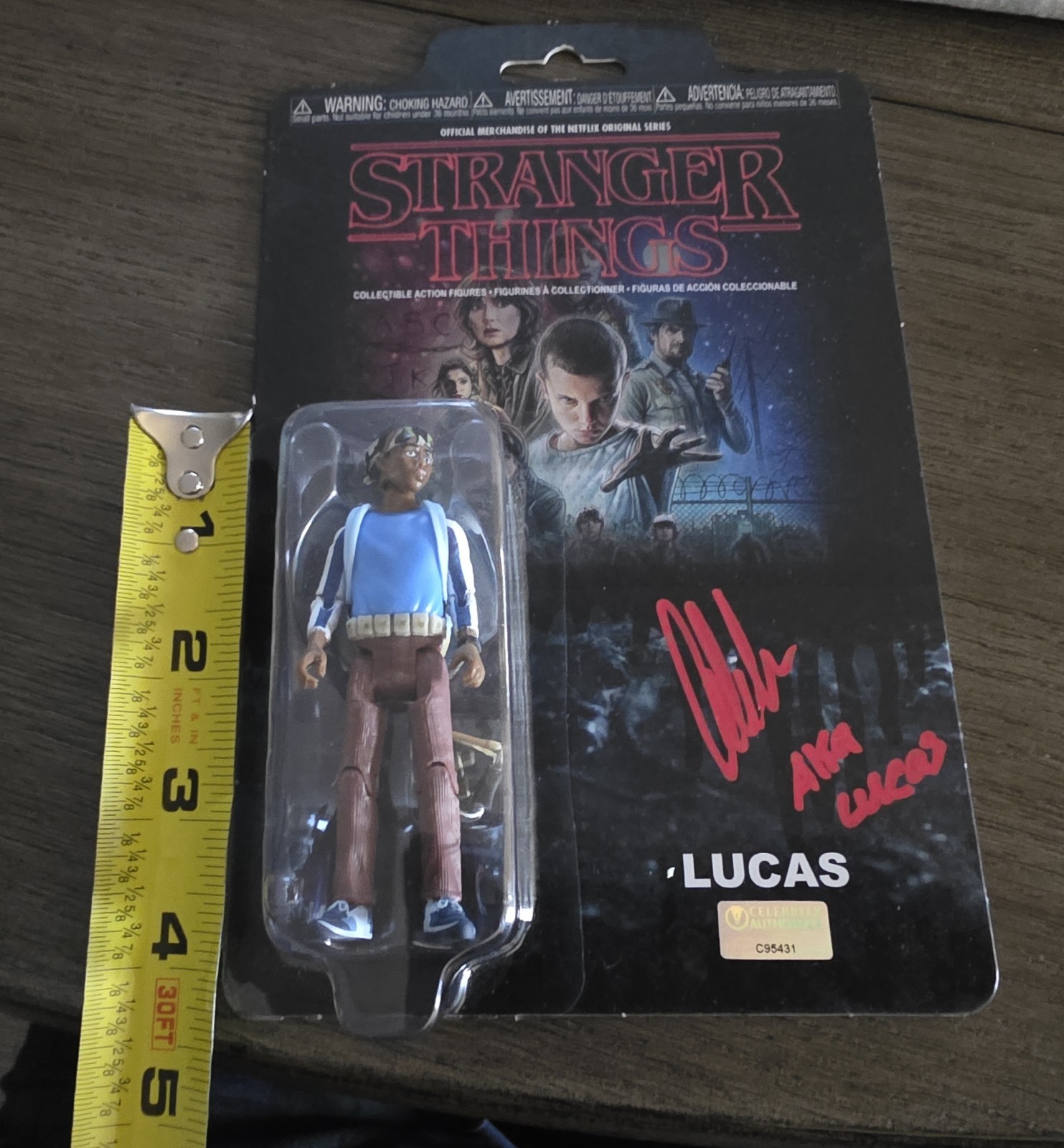 CALEB MCLAUGHLIN SIGNED INSCRIPTION Lucas STRANGER THINGS FIGURE CELEBRITY AUTHE