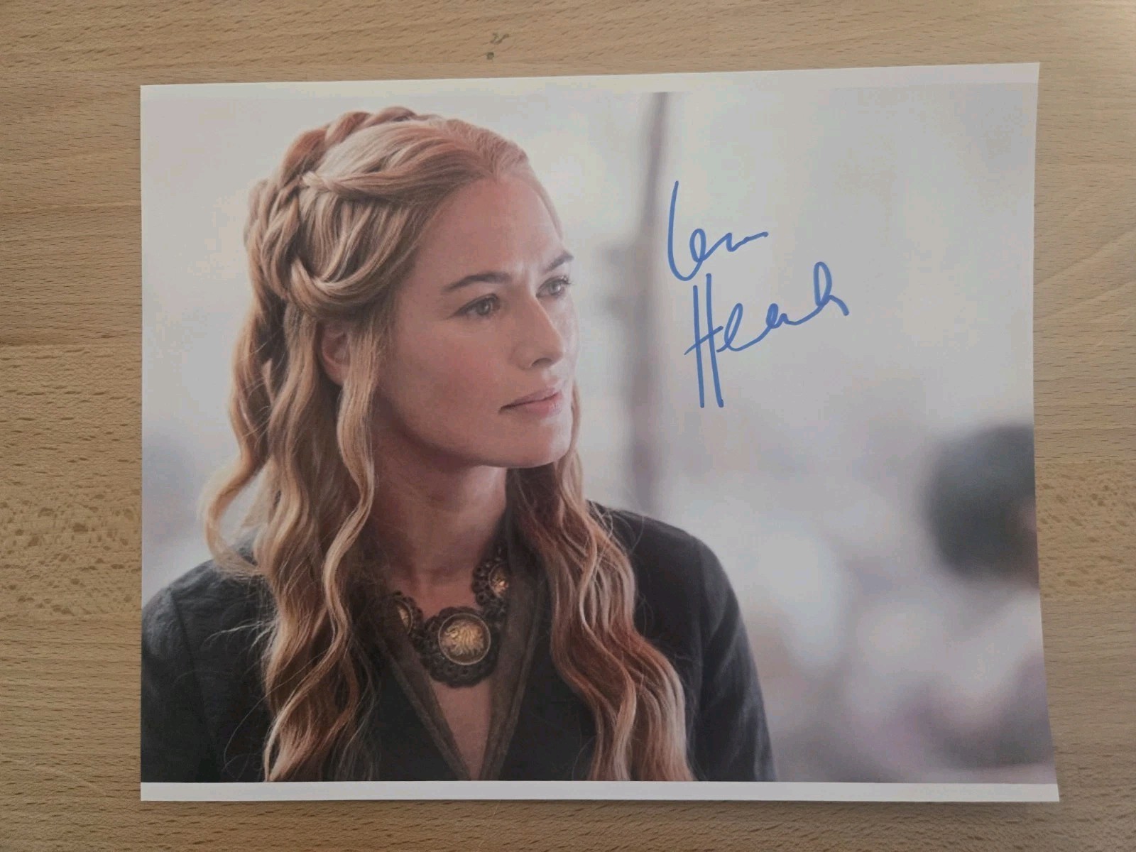 Lena Headey Signed 8 By 10 GoT