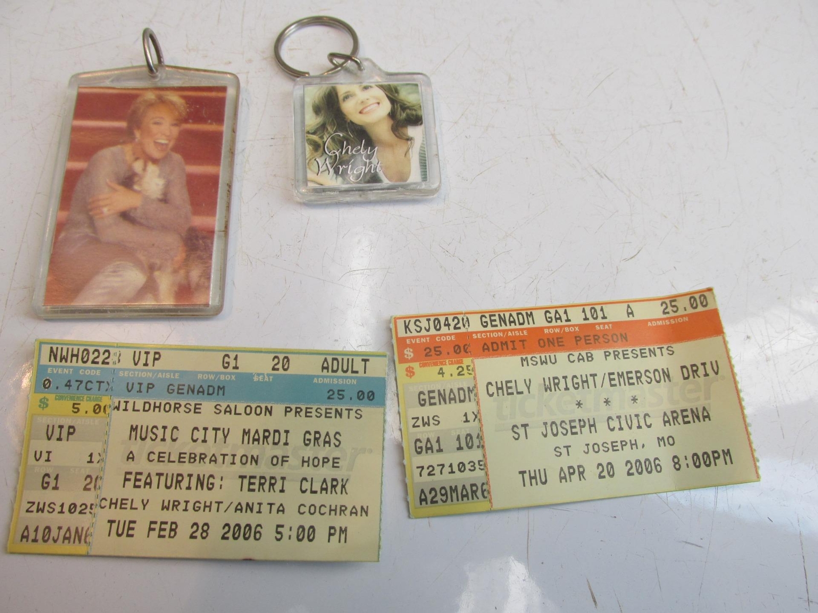 2 Chely Wright Concert Stubs 1 Chely Key Chain 1 Tanya Tucker Key Chain