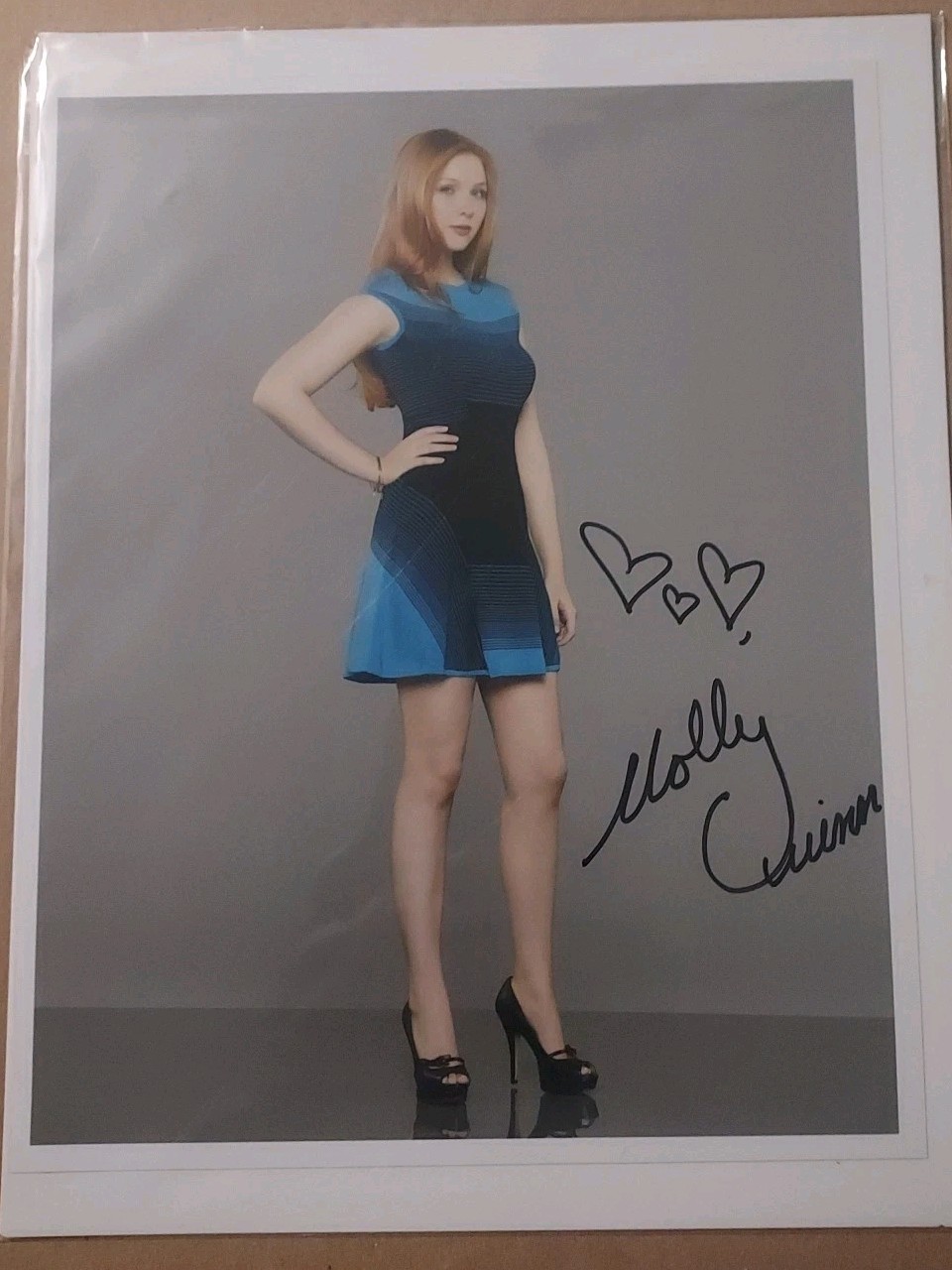SIGNED Molly Quinn 8×10 Photo – Alexis Castle ABC, Doctor Sleep, We’re Miller’s