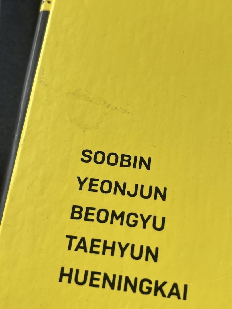 TOMORROW X TOGETHER TXT 2020 Season’s Greetings Full Set Region:2 Used Japan