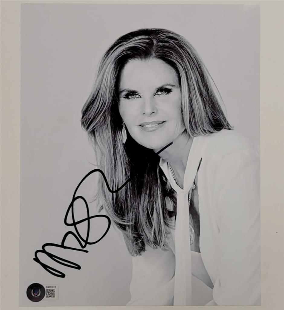 Maria Shriver signed 8×10 photo autograph ~ Beckett BAS