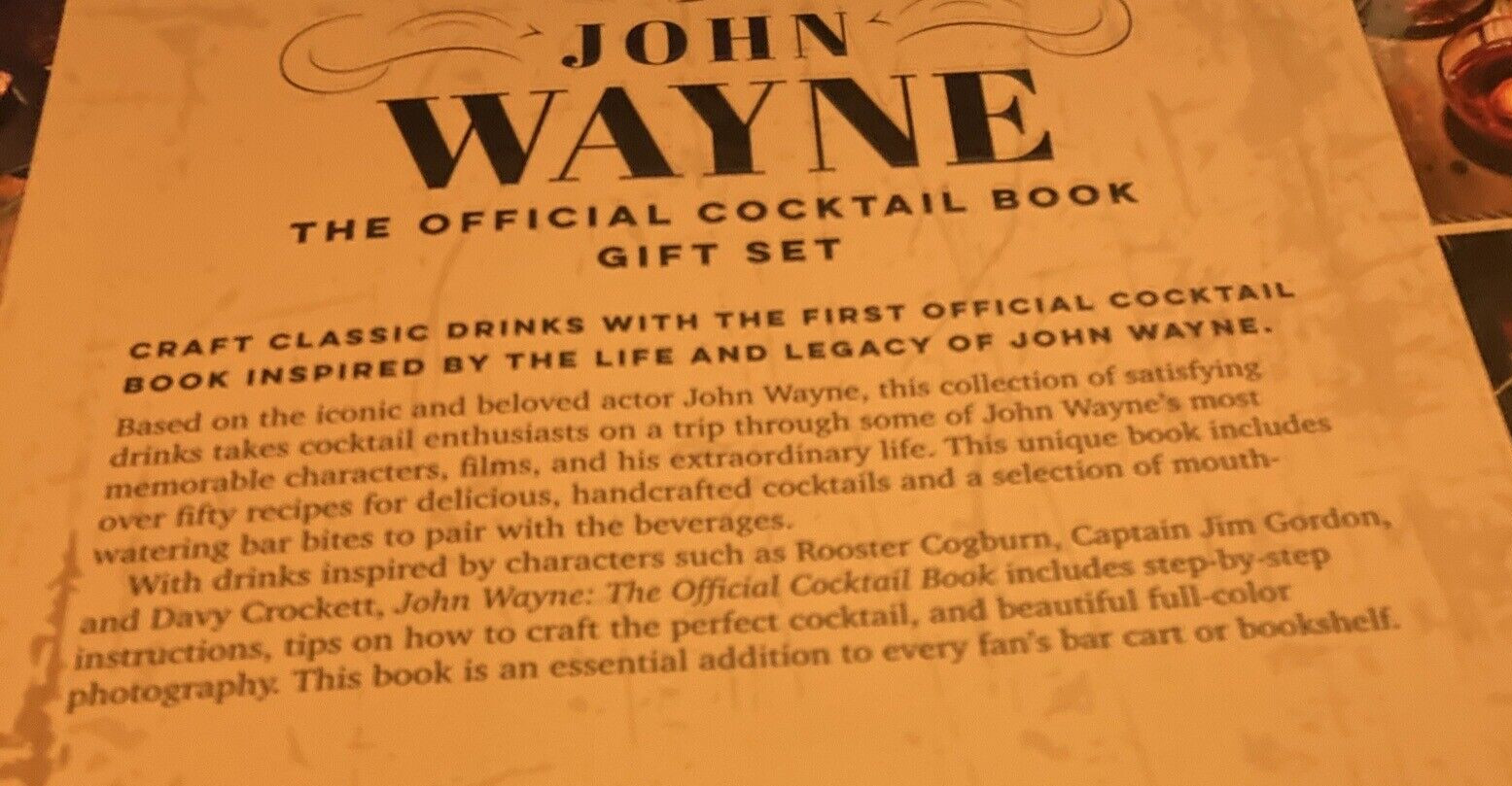 Exclusive John Wayne Flask and Official Cocktail Book Gift Set New in Sealed Box