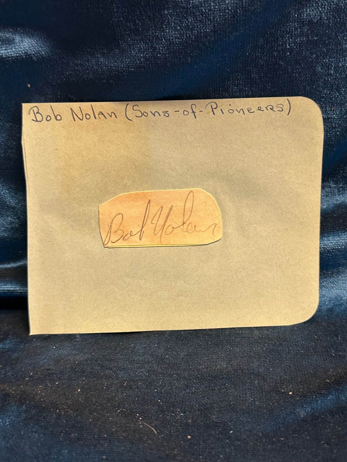 👀 BOB NOLAN ” Sons Of The Pioneers” Signed Cut Autograph Album Page 👀