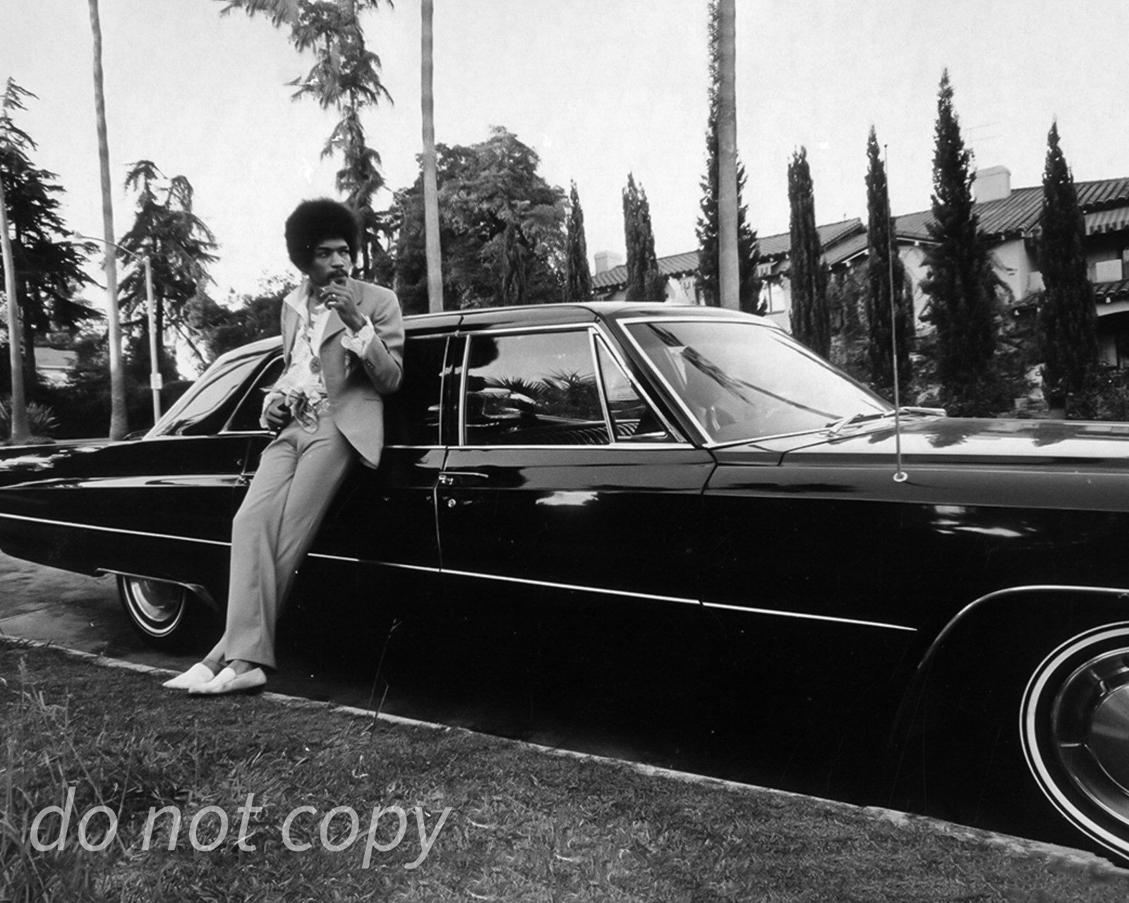 8×10 Print Jimi Hendrix Beverly Hills California 1968
