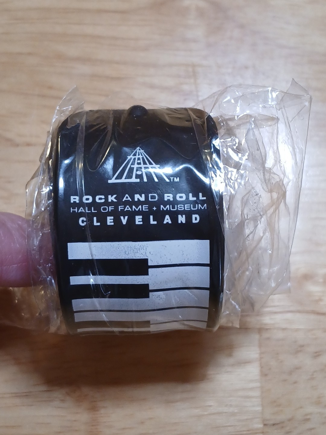 Vintage Rock & Roll Hall of Fame Cleveland Ohio Slap Bracelet Keyboard Design