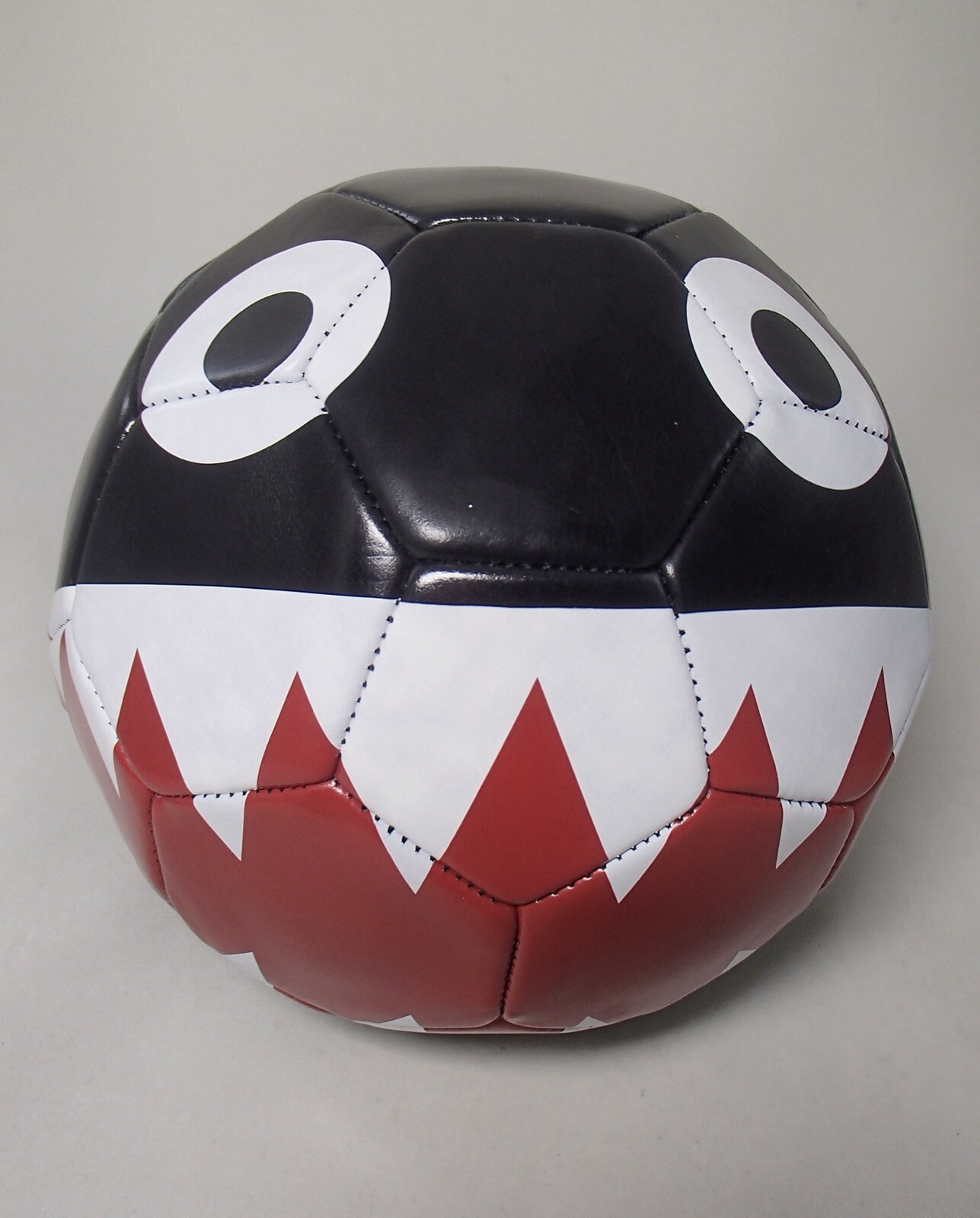 VHTF! 2006 Nintendo PROMO super mario bros kart toy CHAIN CHOMP soccer ball NES