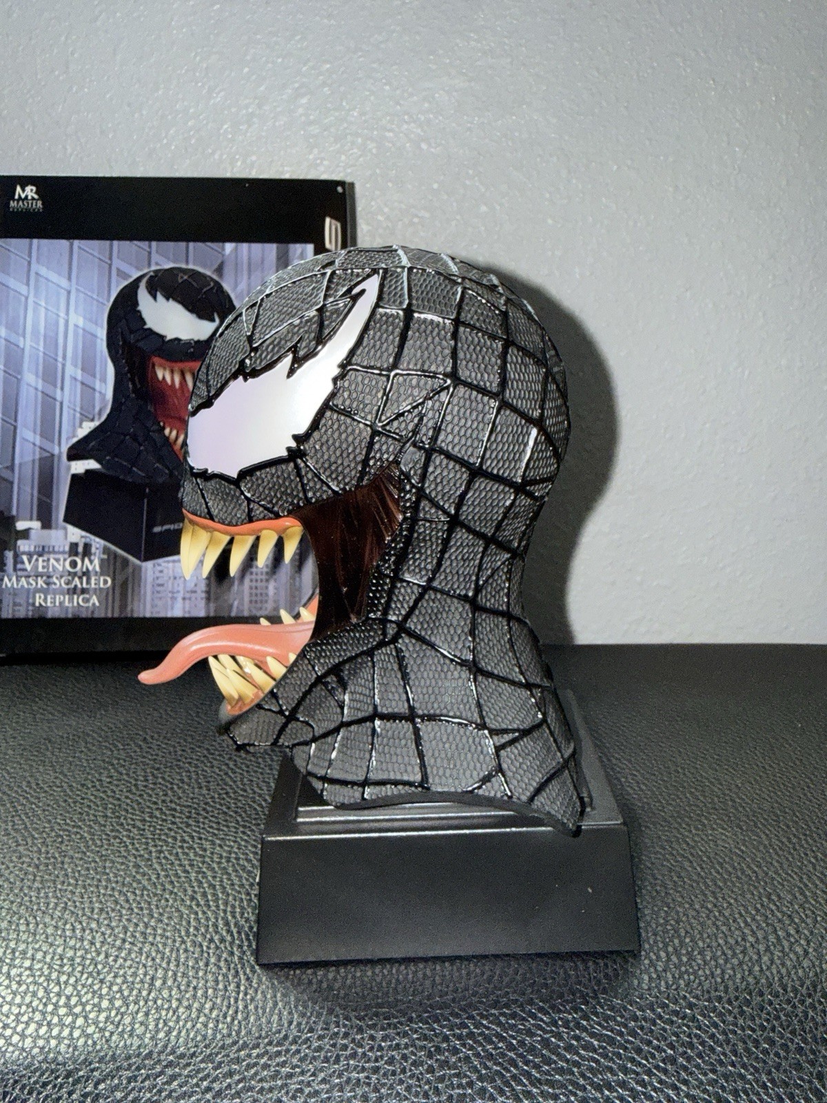 Master Replicas Spider-Man 3 Venom Mask Scaled Replica Display Bust w/ Stand Box