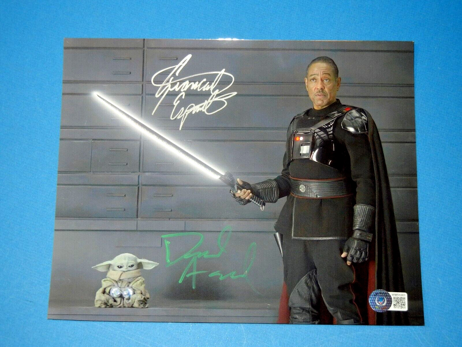 GIANCARLO ESPOSITO & DAVID ACORD SIGNED 8×10 PHOTO STAR WARS MANDOLORIAN bas coa