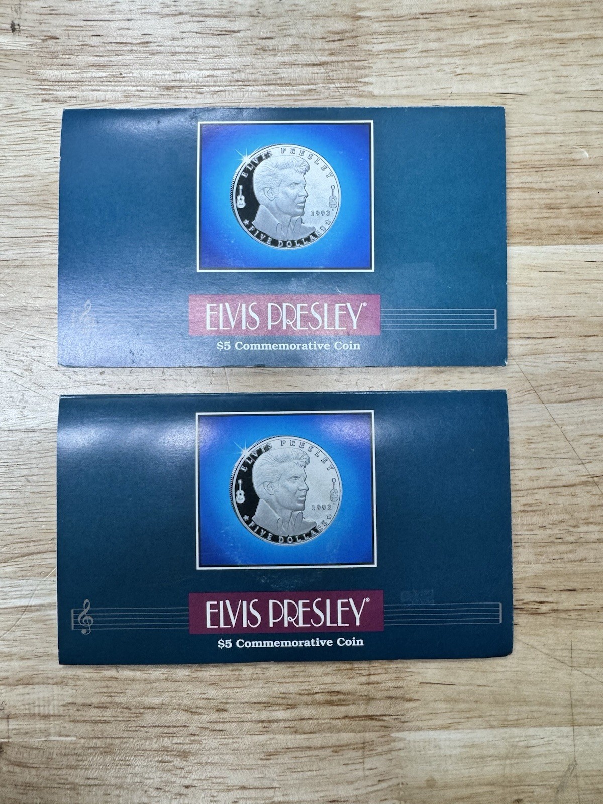 Lot of 2 – 1993 Elvis Presley $5 Commemorative Coin Marshall Islands w/ Folders