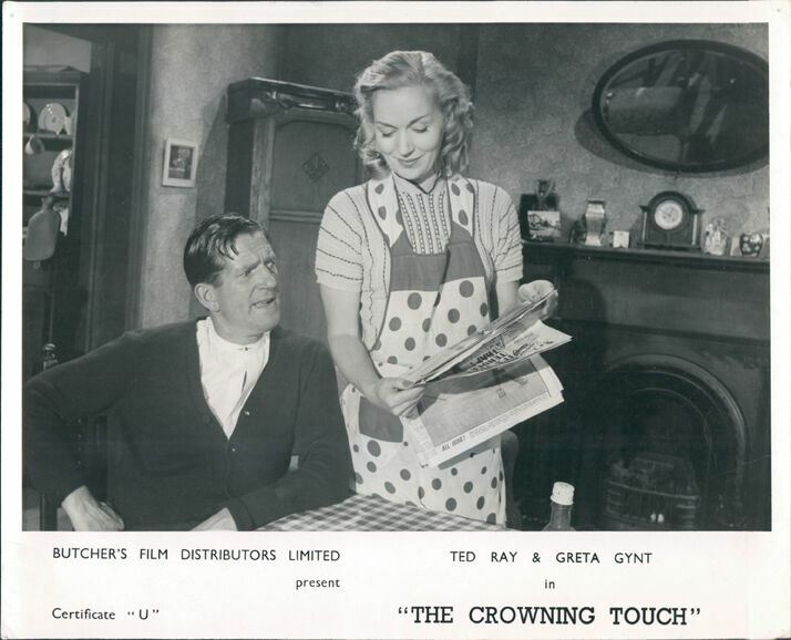 THE CROWNING TOUCH ORIGINAL BRITISH LOBBY CARD TED RAY GRETA GYNT