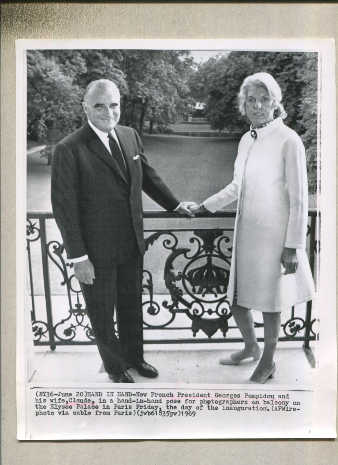 French President George Pompidou And Wife Claude 1969 Photo Promo Press Photo R1