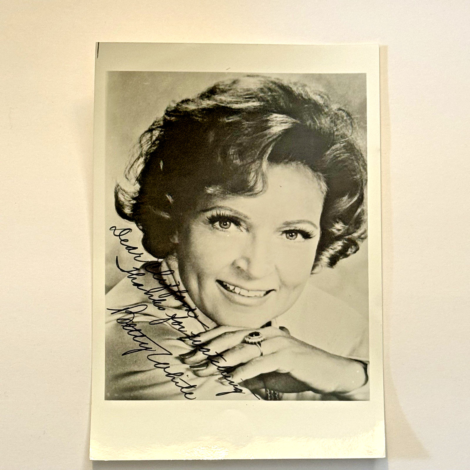 Betty White B&W Photograph Headshot 5×7 Autograph Signed ‘To Clifford’