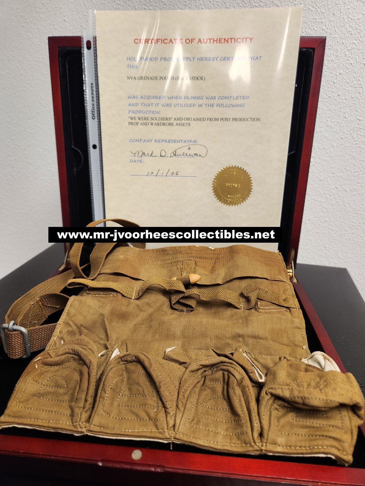 Mel Gibson We Were Soldiers 2002 Original Screen Used Green Soldiers Pouch Prop