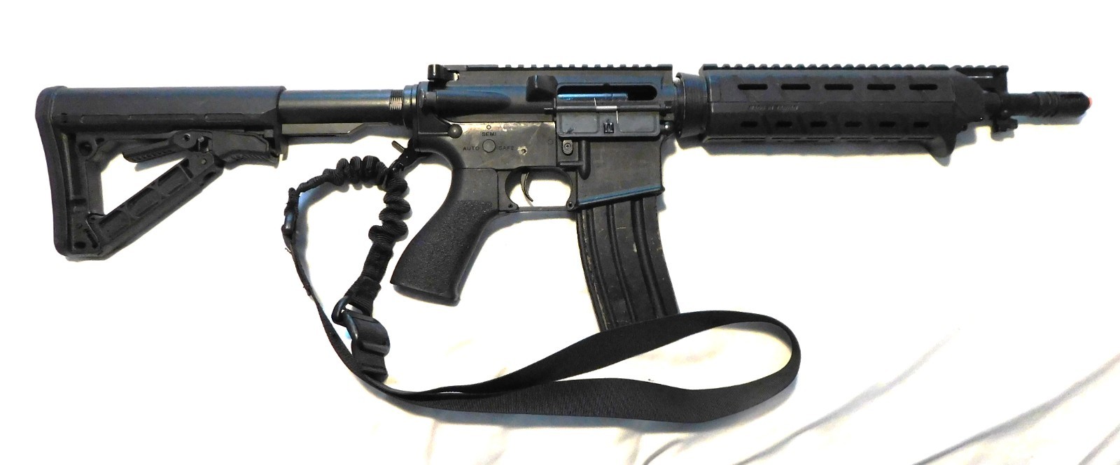 PROP M4 5.56 SMG FROM THE SERIES “ALERT: MISSING PERSONS UNIT”! (6mm AIRSOFT)!!