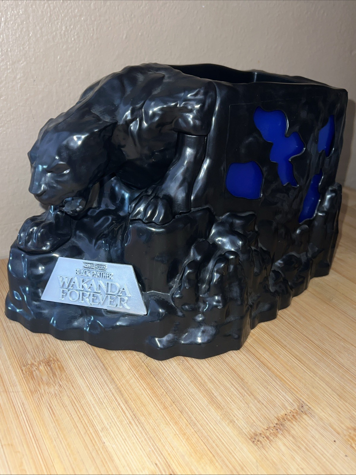 Black Panther Wakanda Forever Light Up Popcorn Bucket – Marvel Studios