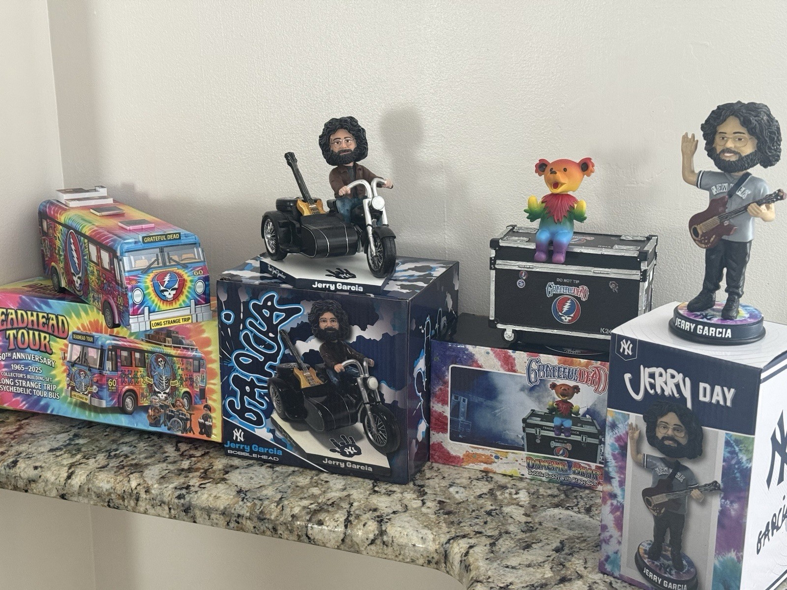 Set Of Grateful Dead Collectibles. New, In Boxes And Ready To Ship.