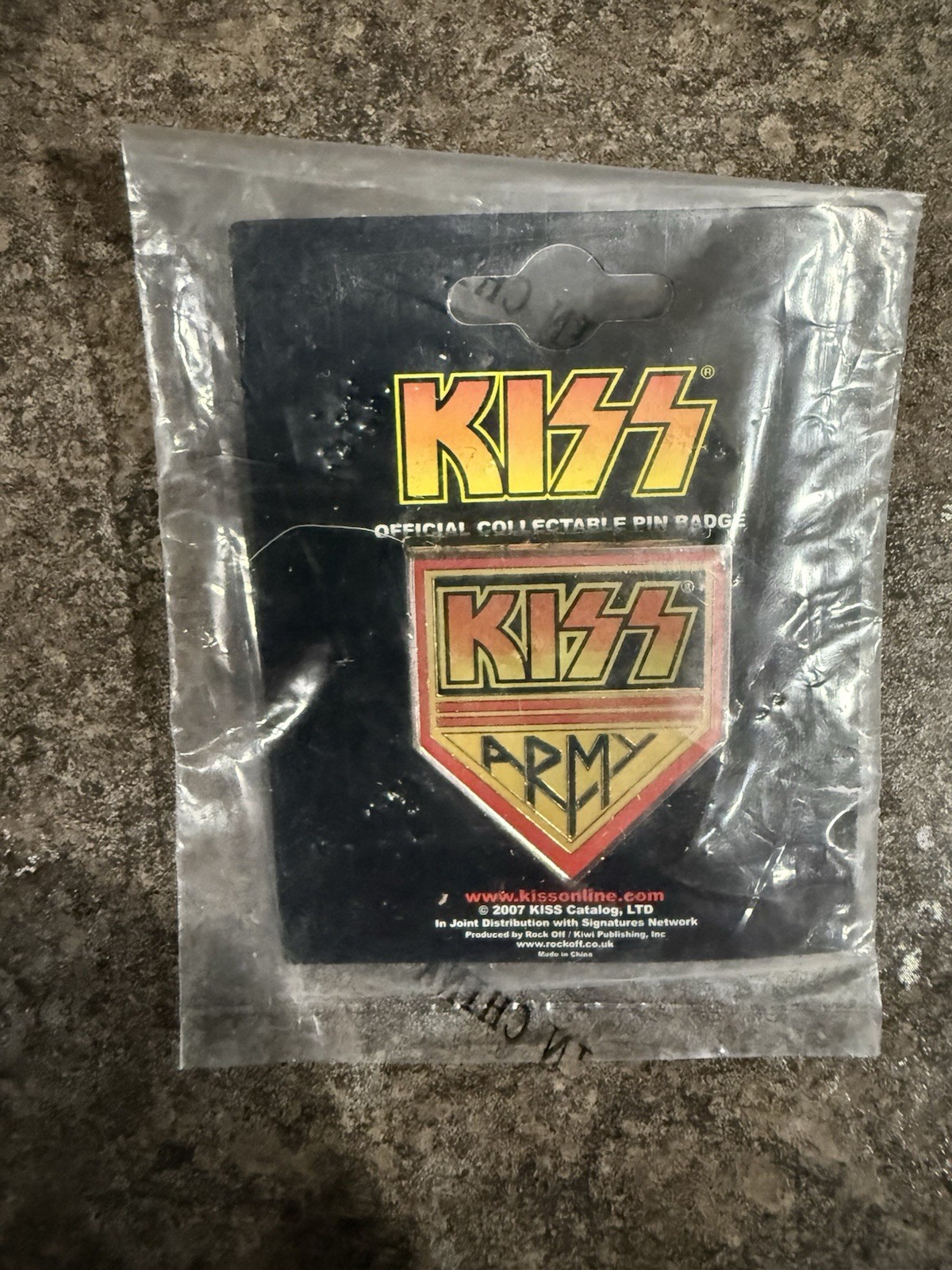 Kiss Army Official Collectible Pin 2007