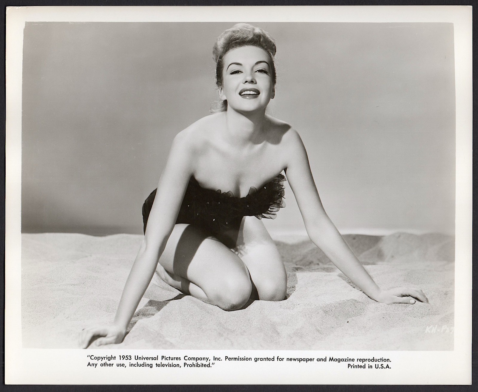 KATHLEEN HUGHES busty leggy actress THE GLASS WEB 1953 Orig Photo 8×10 pin-up