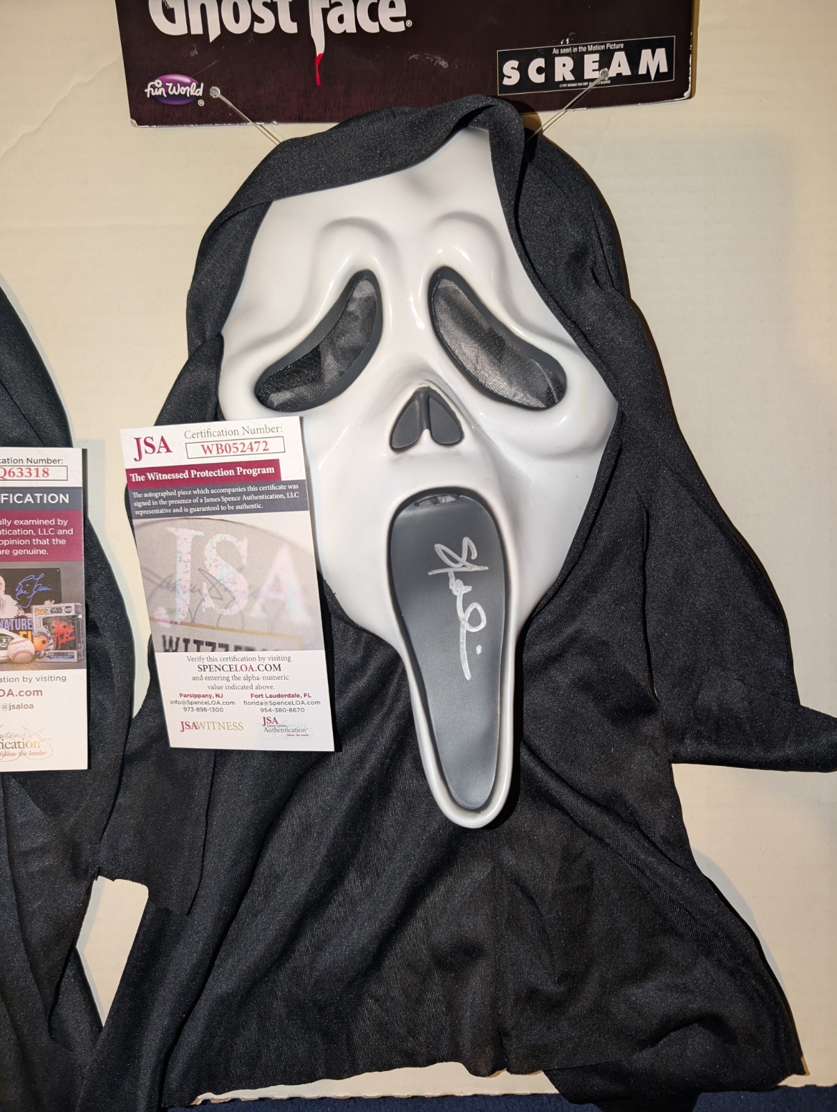 Original Ghost Face killers Scream Movie Masks Signed JSA Authenticated