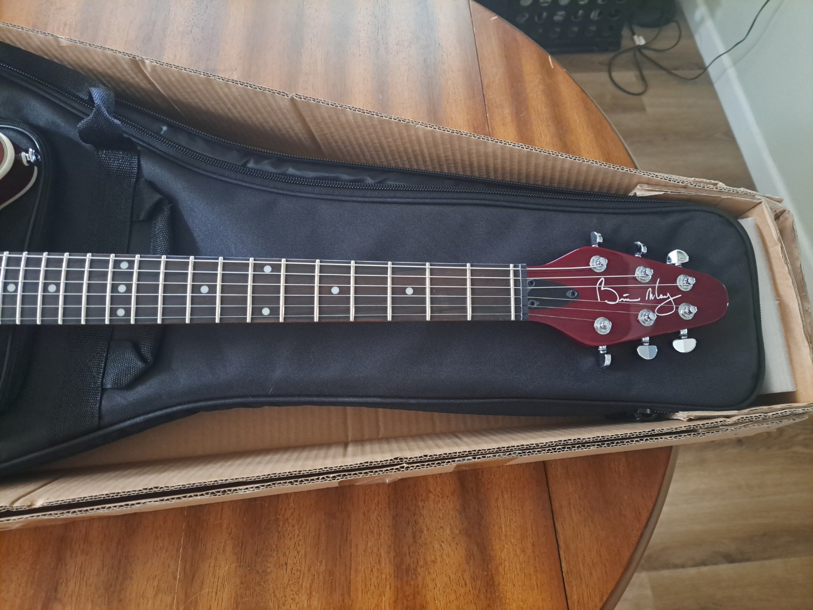 BRIAN MAY FROM QUEEN SIGNED RED SPECIAL GUITAR WITH LETTER OF AUTHENTICITY JSA