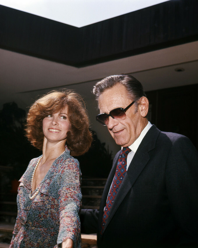 William Holden Stefanie Powers Candid Together 1980 16×20 Canvas