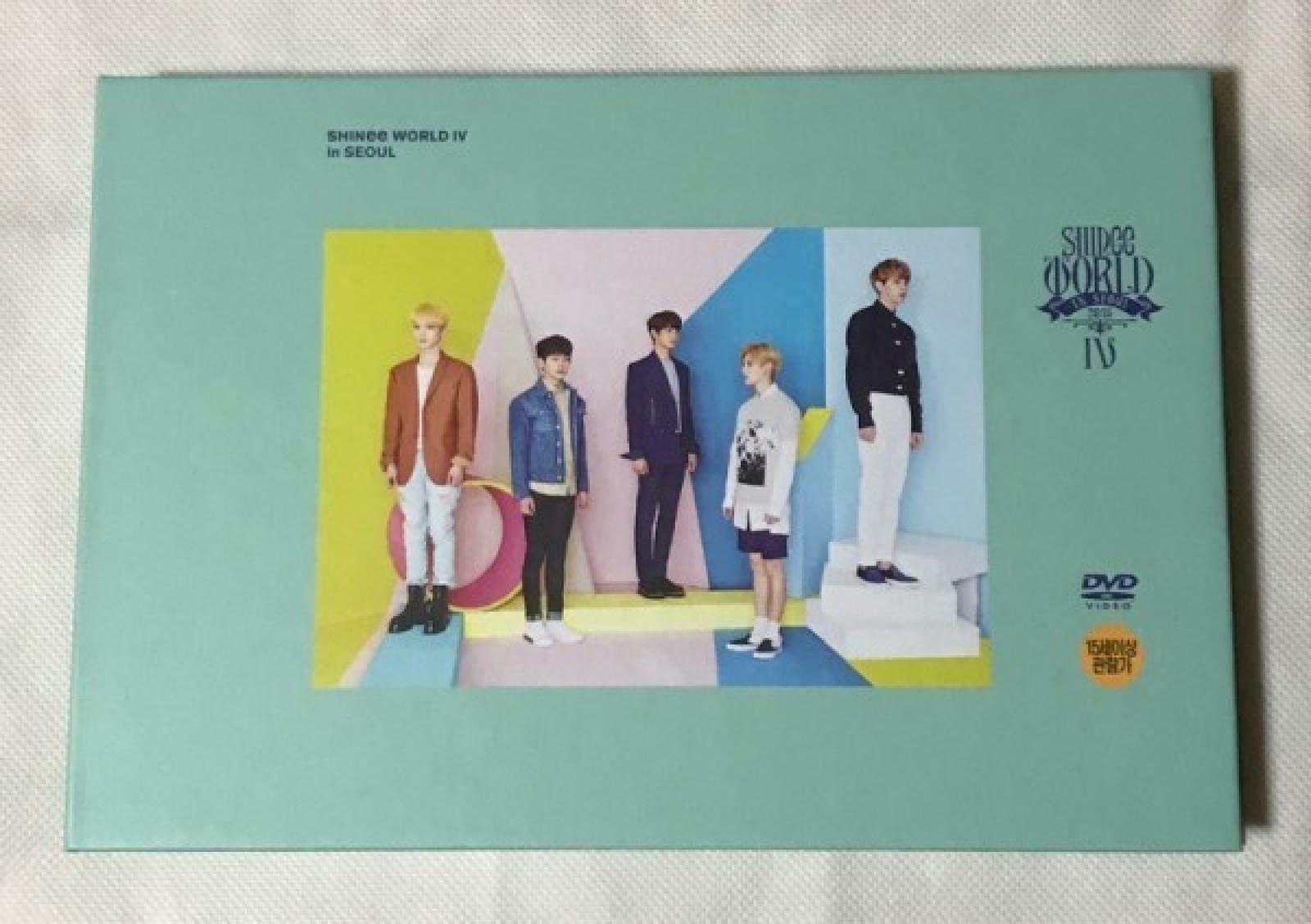 SHINee World IV in SEOUL 2DVD + Photocard Book Region free Used