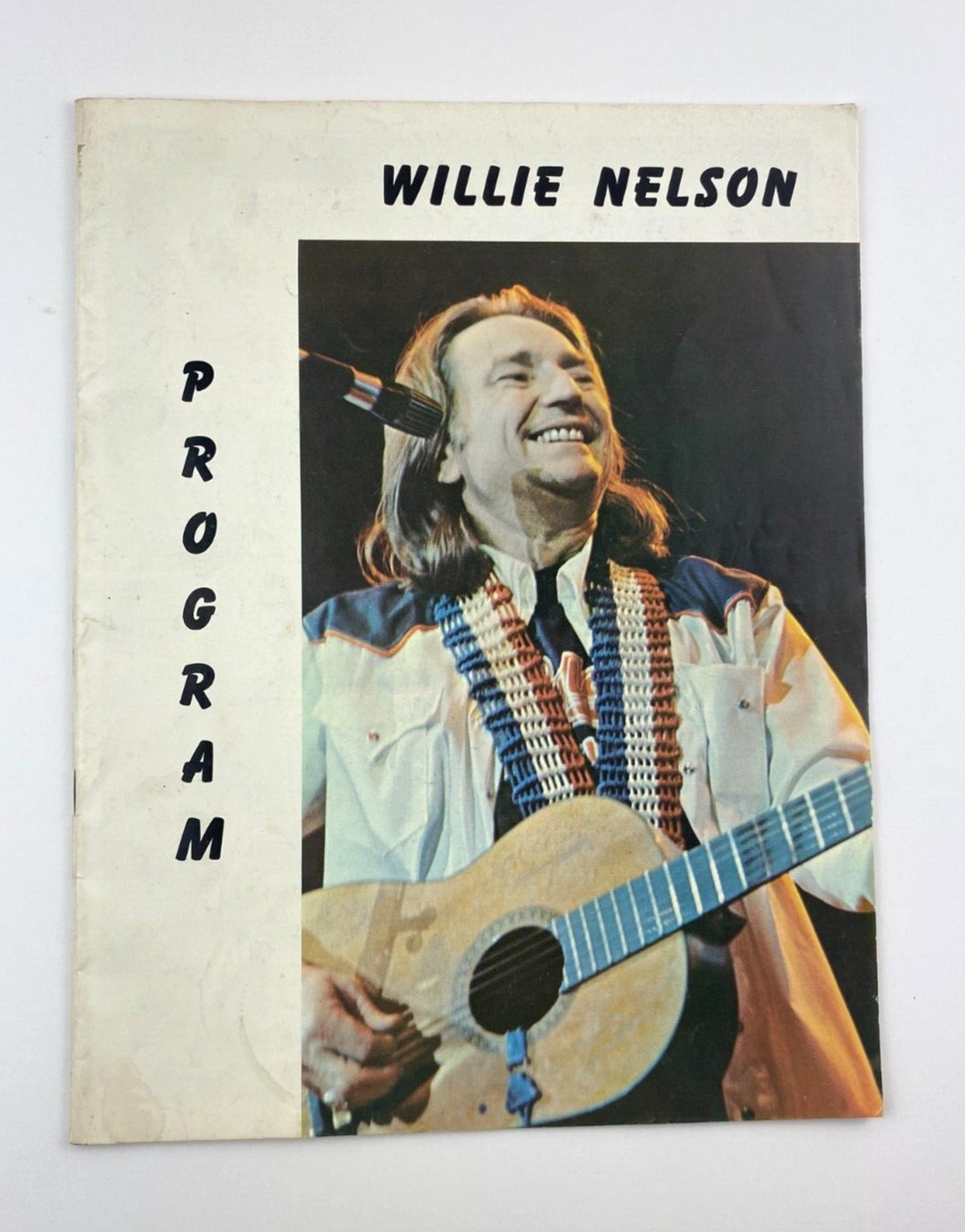 Willie Nelson 8.25×10.75 – Original 1976 Troublemaker Concert Tour Program