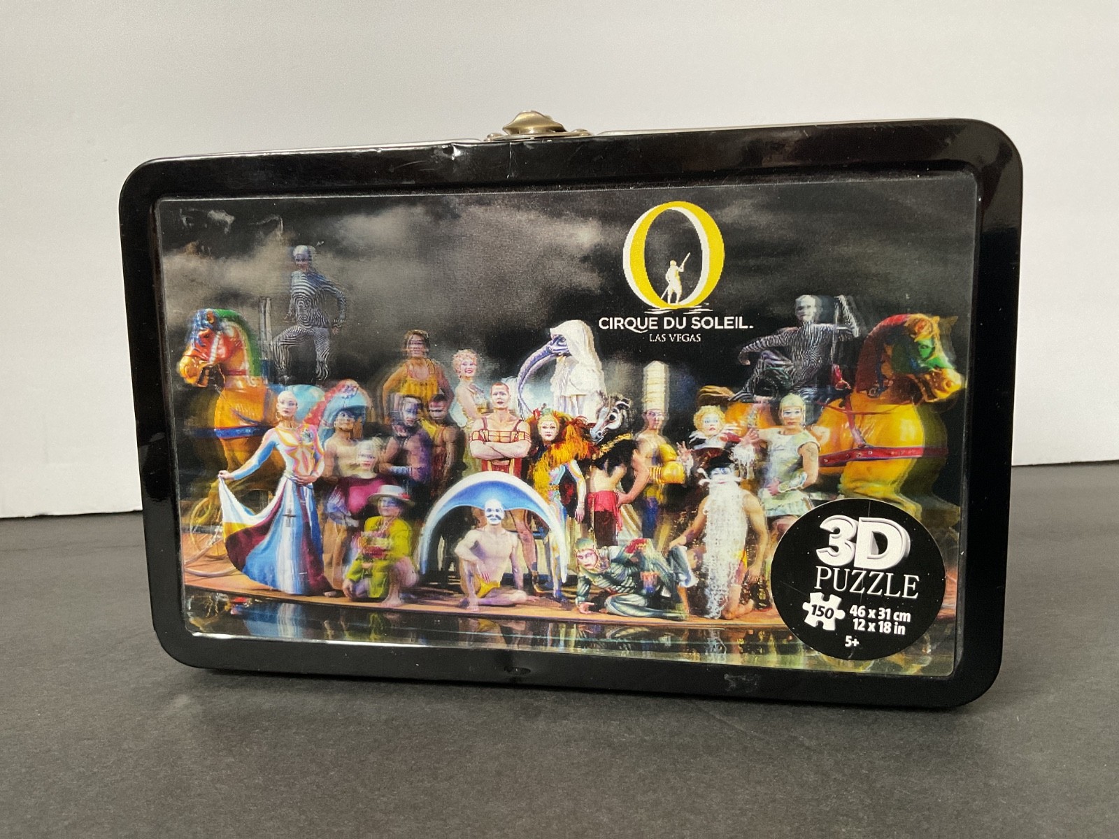 Cirque Du Soleil “O” Las Vegas 3D Hologram Puzzle in Metal Case. 150 pcs. sealed