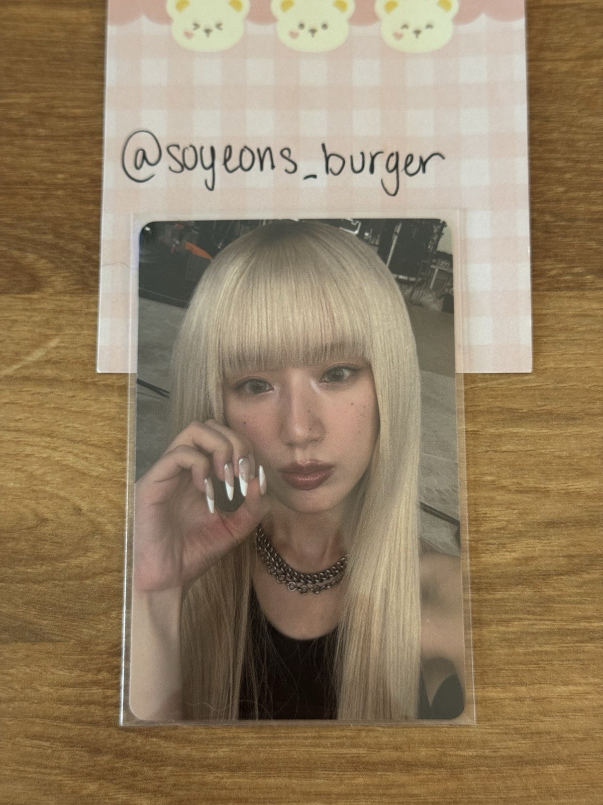Official SHUHUA Photocard [We made] (MONO Ver.) i-dle
