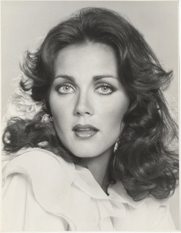 Lynda Carter Wonder Woman Original 7×9 Photo Rare Breathtaking Glamour Portrait