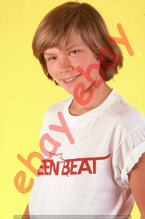 RIVER PHOENIX young promo photo actor 8×10 / 20x25cm / a2