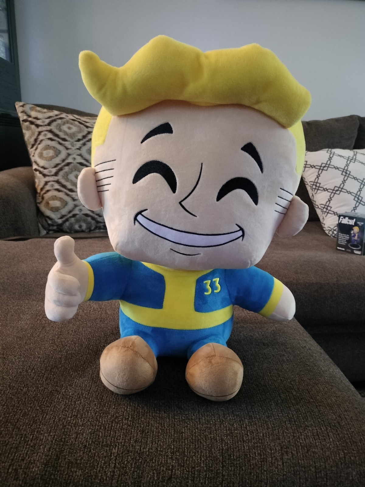 Youtooz Fallout Vault Boy 16″ Plush – Vault 33 Edition – Very Good Condition