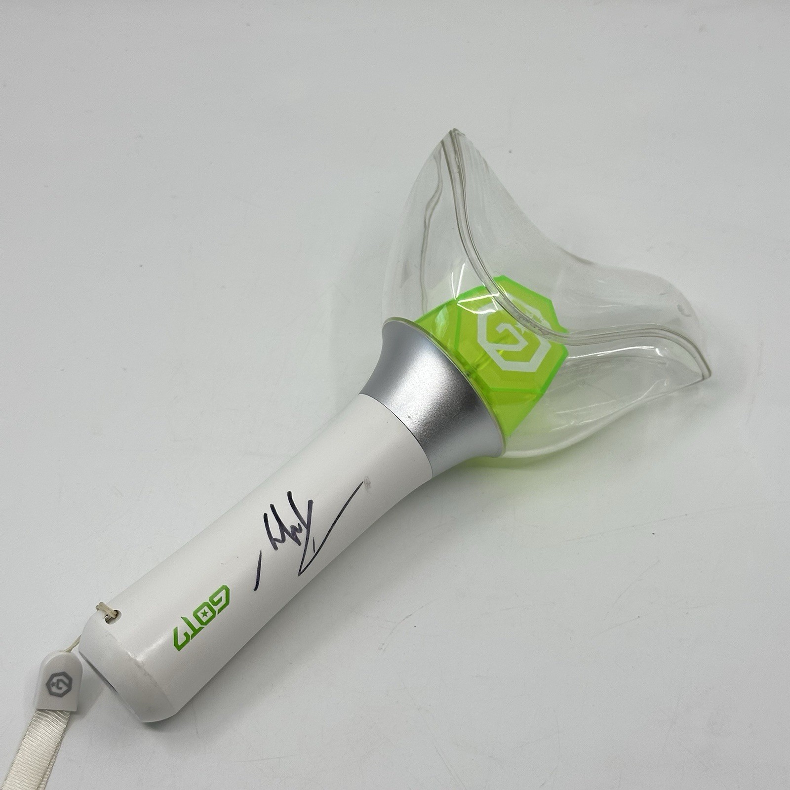 GOT7 Official Light Stick 2018 White Light Green Agabon Bird K-Pop SIGNED