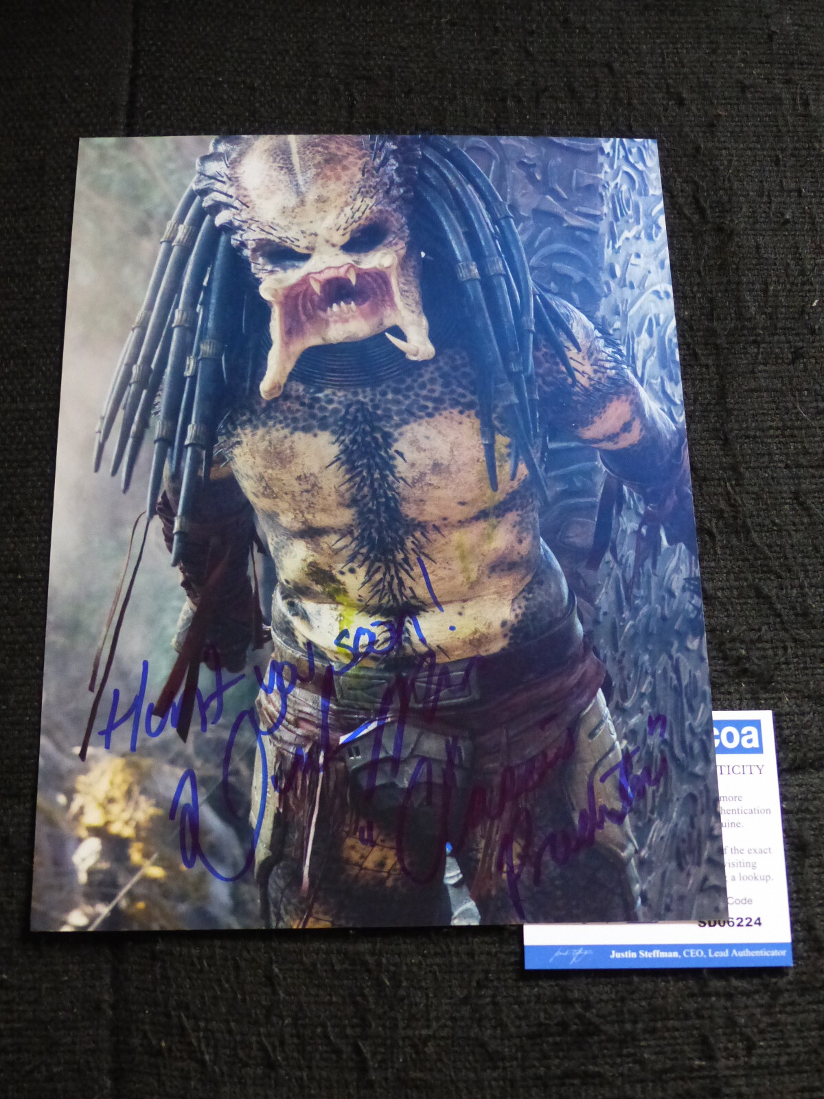 DEREK MEARS signed Autograph 8×11 “PREDATORS” Photo autographed InPerson LOOK