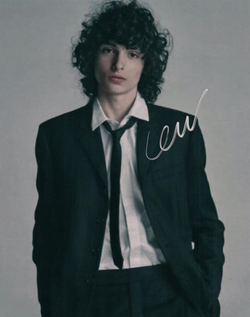 Finn Wolfhard 8×10 autographed Photo signed Picture amazing and COA