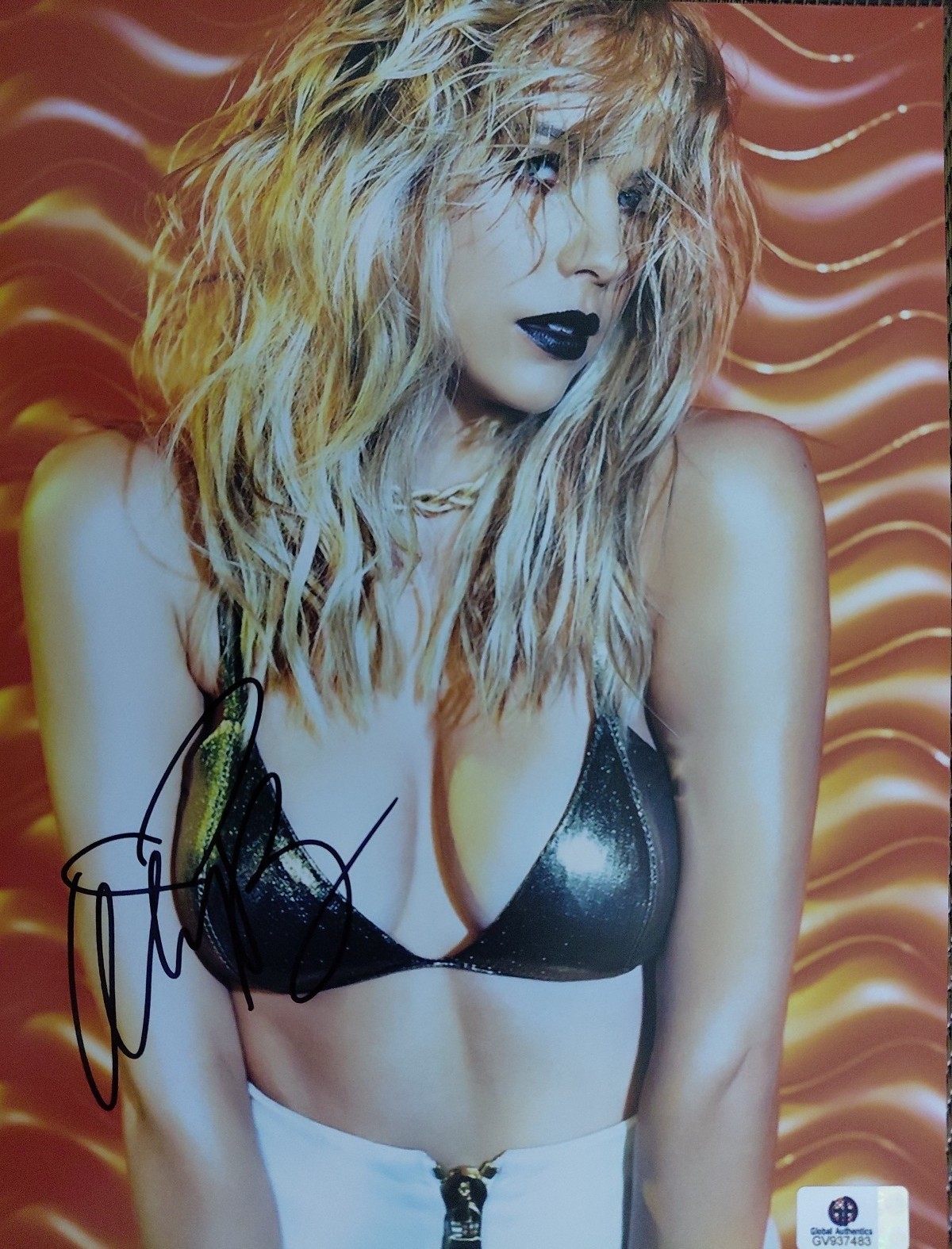 ASHLEY BENSON – ACTRESS, Model – Hand Signed 8×10 Autograph GA COA