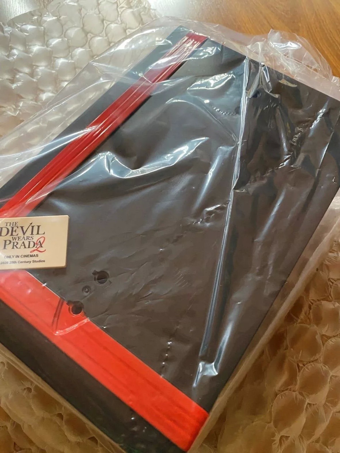 Prada 2 shoes The Devil Wears Popcorn Bucket 130 oz. Red Black Ribbon Rare