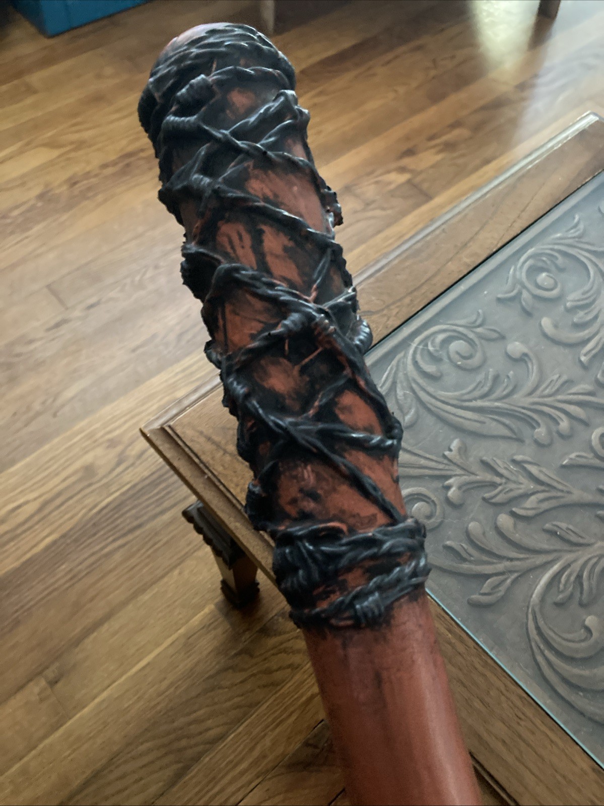 COSPLAY BAT-THE WALKING DEAD LUCILLE NEGAN’S FOAM FULL SIZE 34 IN HALLOWEEN