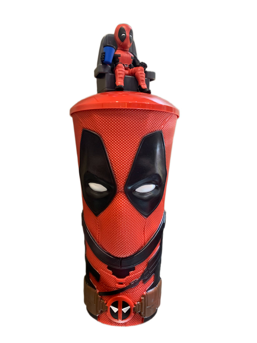 Deadpool & Wolverine Cup Topper 32 oz With Straw Marvel Movie 2024 Collectible