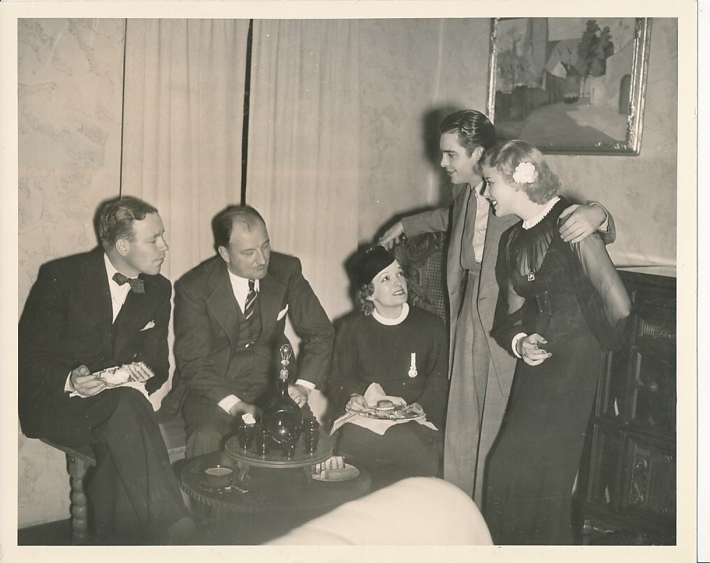 IDA LUPINO & Family MARIAN NIXON WILLIAM SEITER Vintage 1936 CANDID Studio Photo