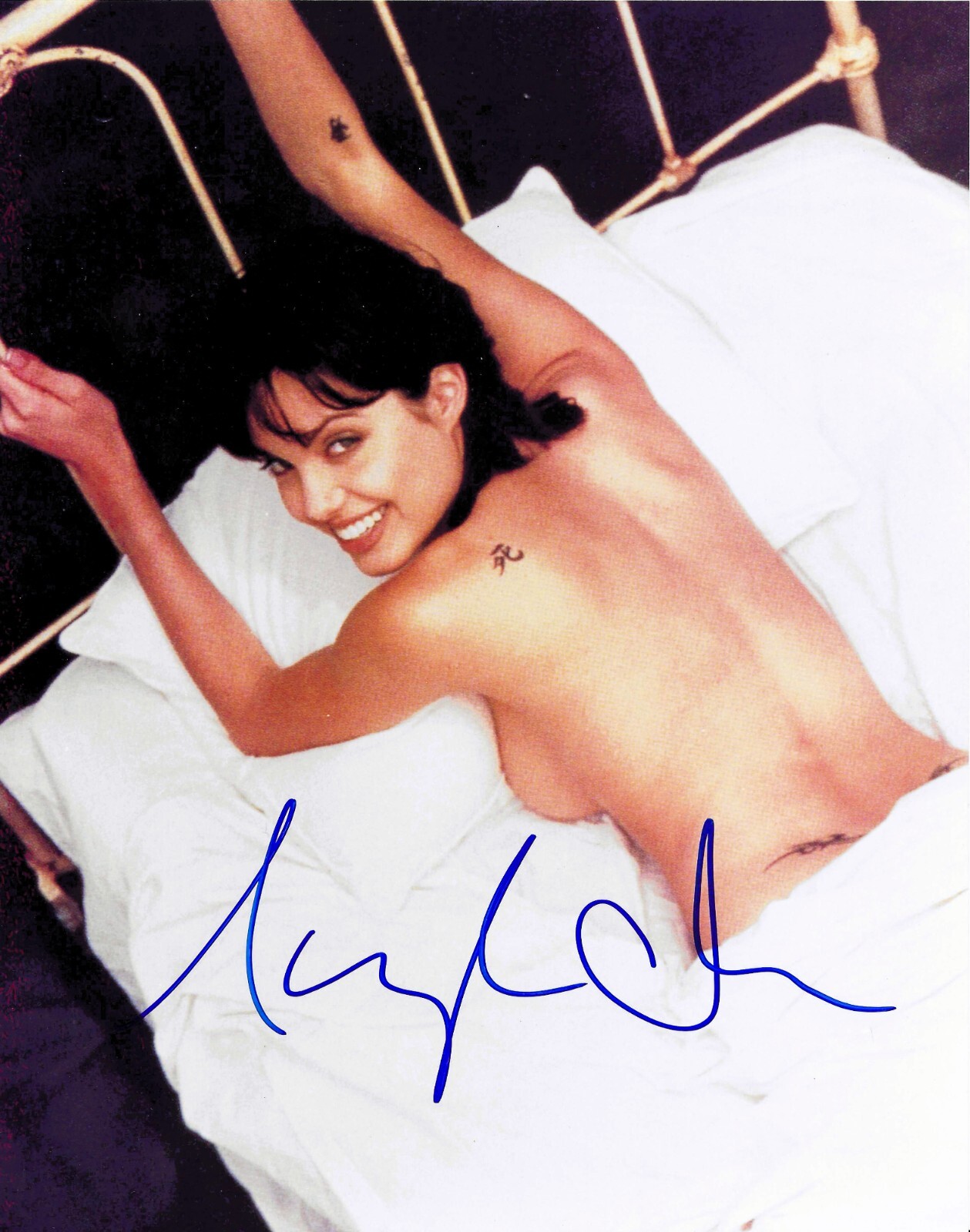ANGELINA JOLIE signed …LARA CROFT: TOMB RAIDER 8×10 with COA