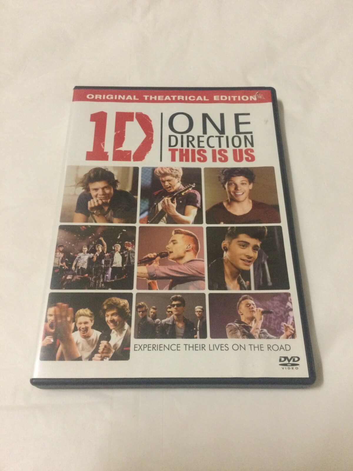 2 DVD’s One Direction 1D Music This Is Us & Up Close And Personal Pre-owned 
