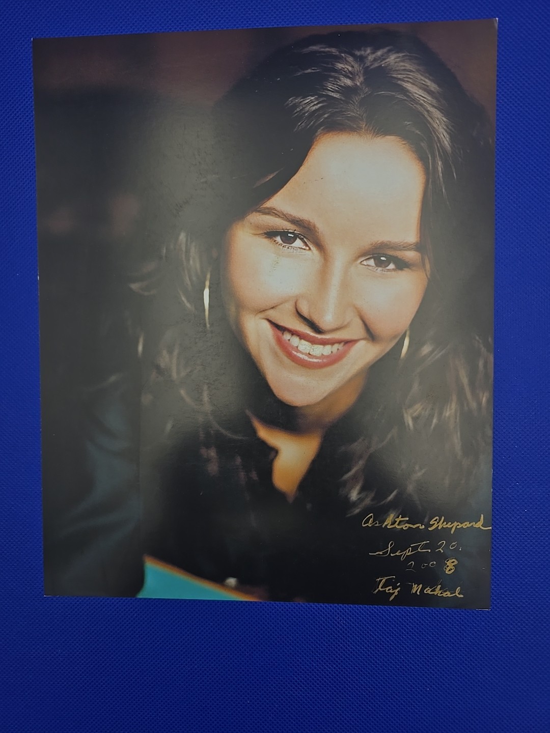 Ashton Shepherd Autographed Photo September 20, 2008 Taj Majal Atlantic City, NJ