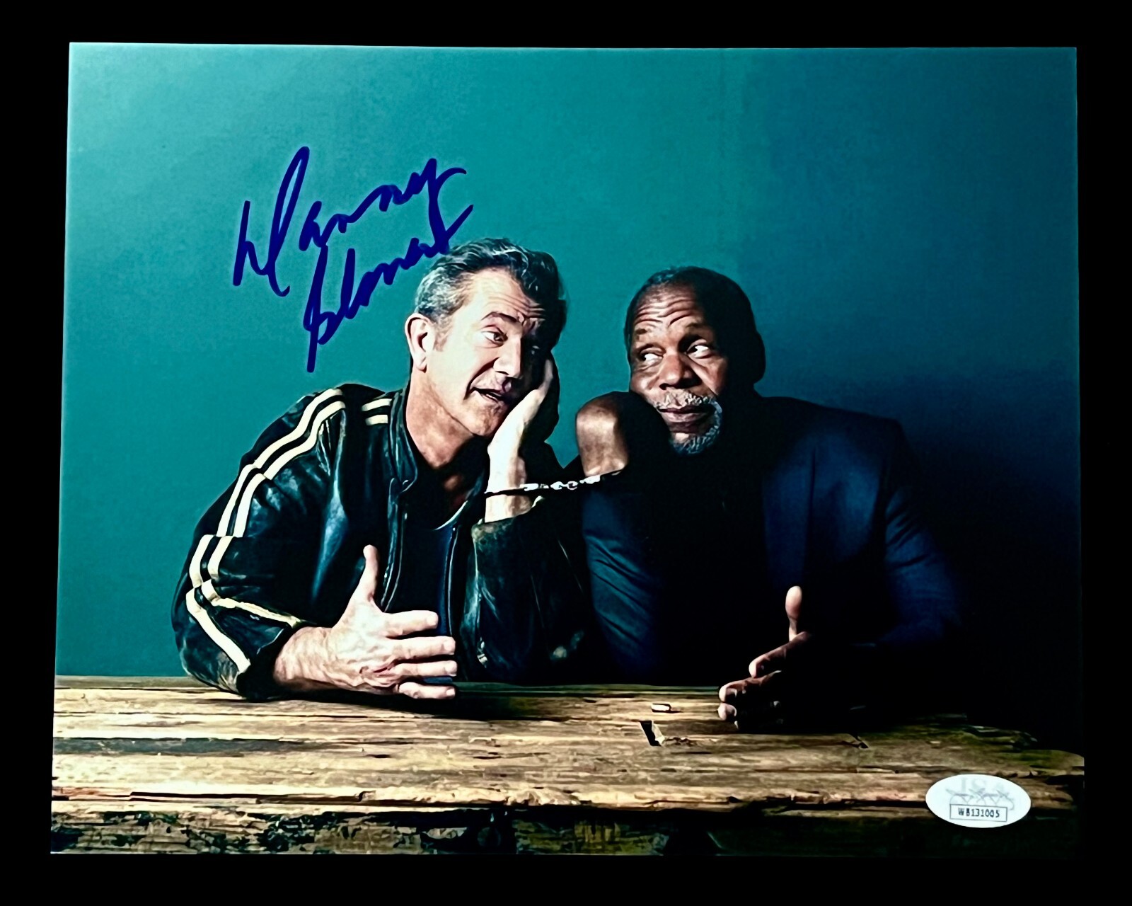 DANNY GLOVER SIGNED LETHAL WEAPON ROGER MURTAUGH 8X10 GLOSSY PHOTO. JSA COA 1.