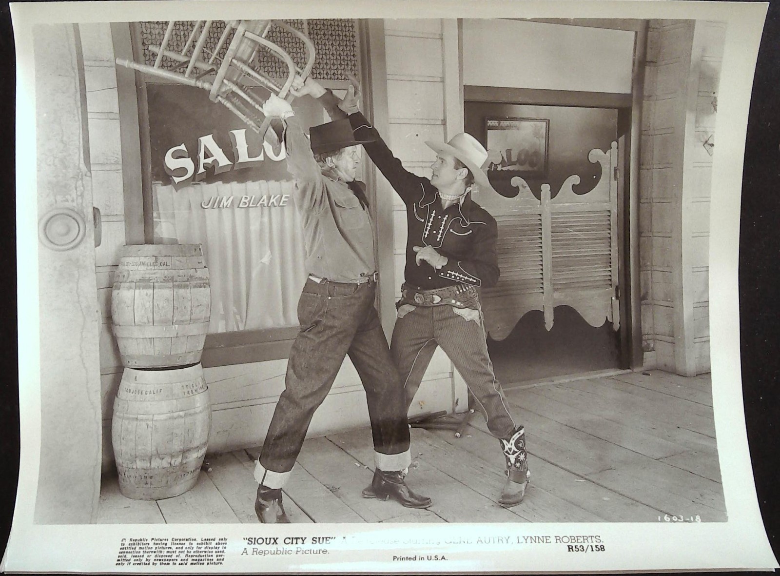 Sioux City Sue Lot of Six 8 x 10 Stills 1946 Gene Autry, Lynne Roberts!