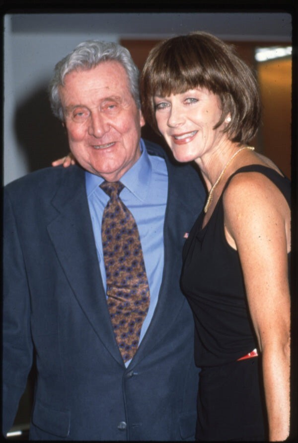 Avengers Patrick Macnee Linda Thorson Candid Event Original 35mm Transparency