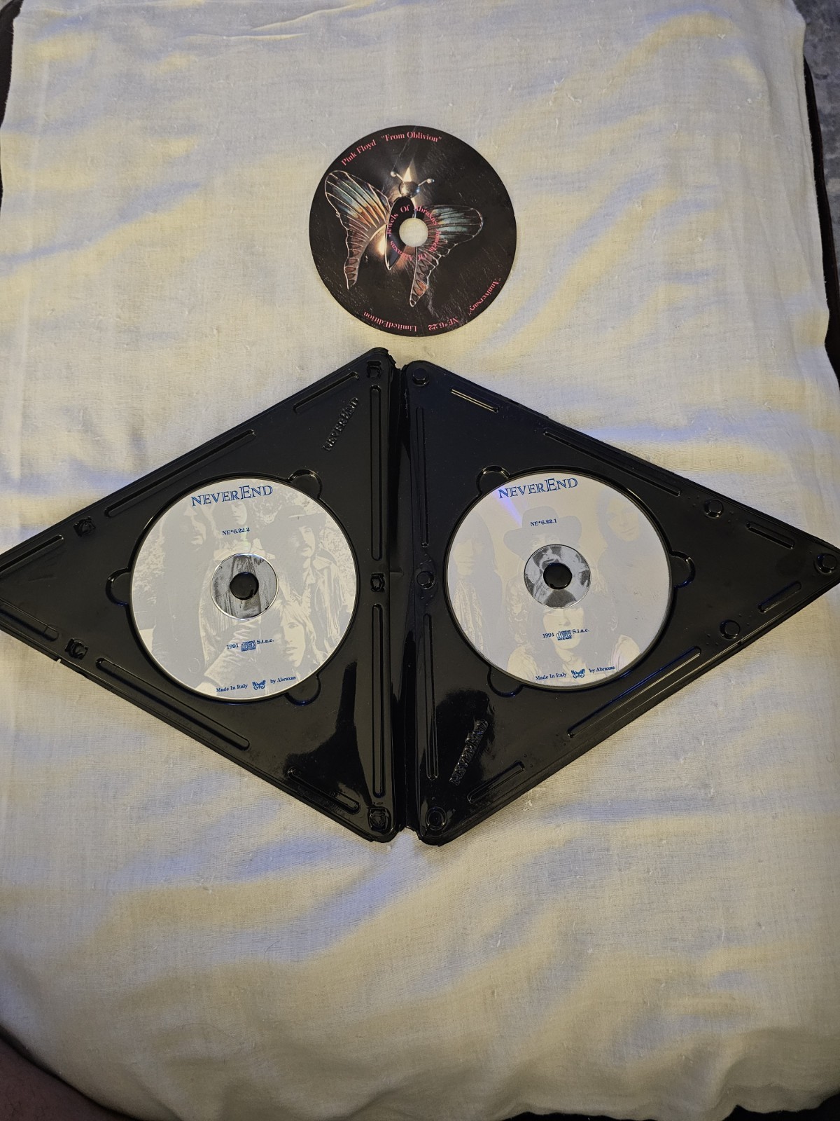 Pink Floyd Triangle Box “From Oblivion” San Diego, California 1971 Ultra Rare