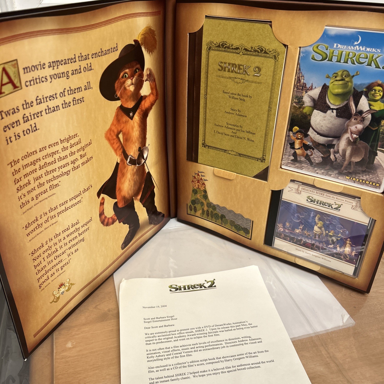 RARE Shrek 2 Movie Promotional Press Kit With Screenplay, Soundtrack, & Movie