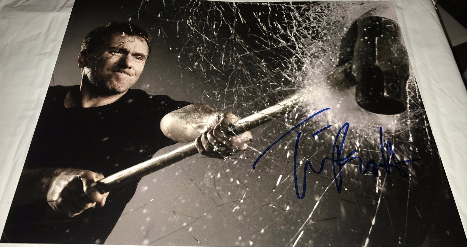 Tim Roth In Lie To Me Hand Signed 11×14 Autographed Photo COA